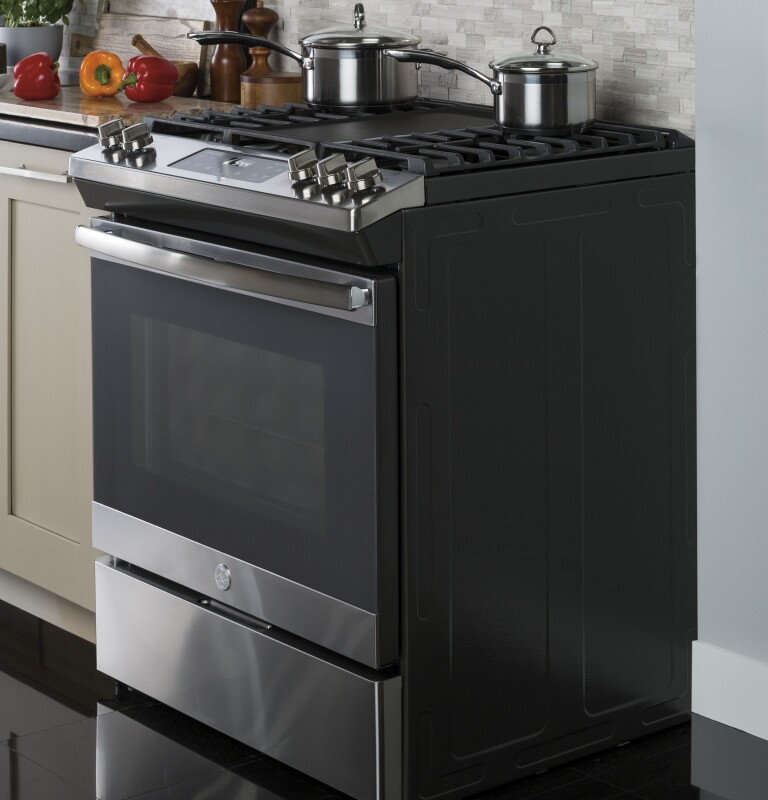 30" Slide-In Front Control Gas Range JGSS66SELSS