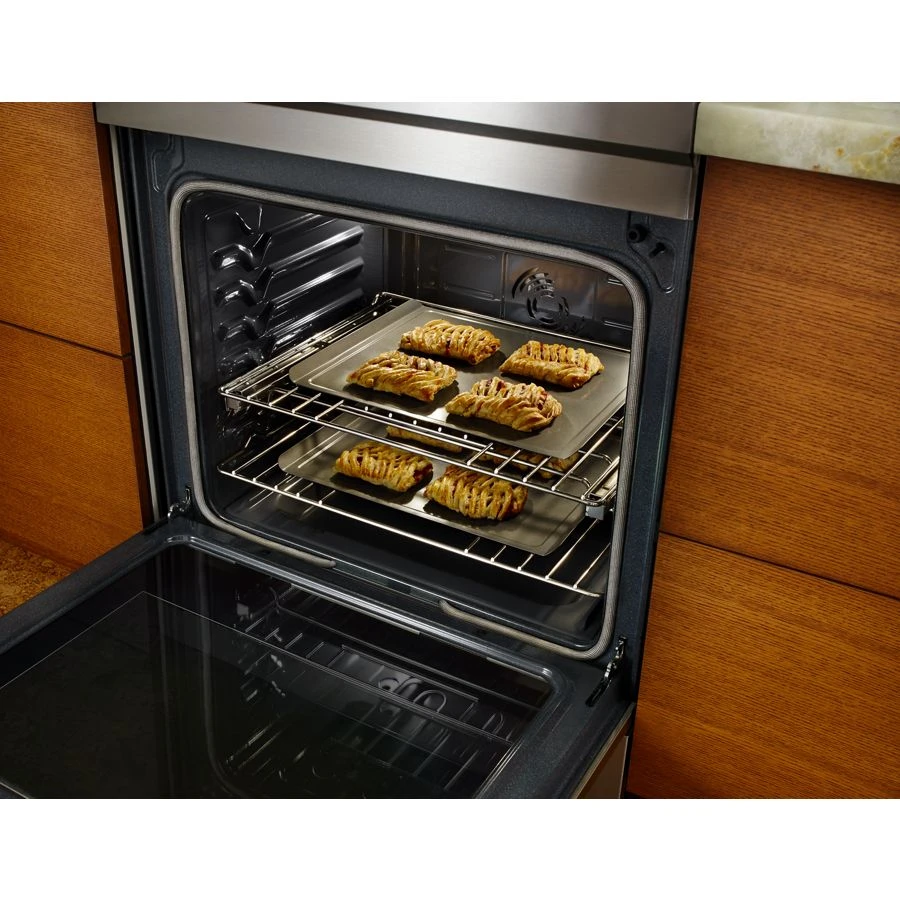 Euro-Style 30” Induction Range JIS1450DS