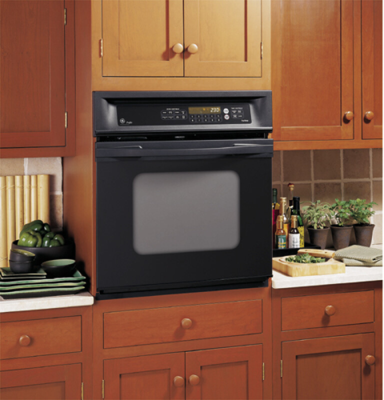 27" Built-In Single Convection Wall Oven JKP18BDBB