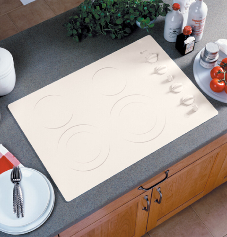 30" Built-In CleanDesign Cooktop JP931KHCC