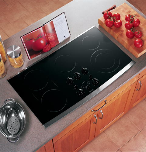 36" Built-In CleanDesign Cooktop JP960SKSS