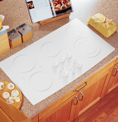 36" Built-In CleanDesign Cooktop JP960TKWW