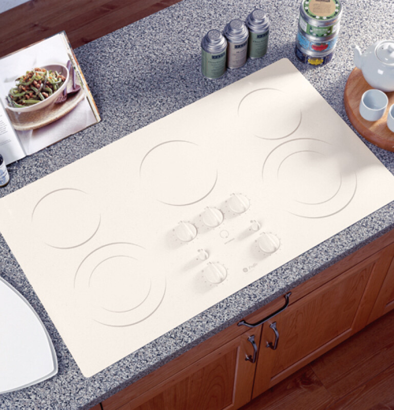 36" Built-In CleanDesign Cooktop JP961KHCC