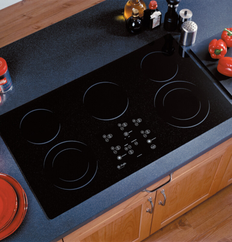36" Built-In CleanDesign Cooktop JP969BHBB