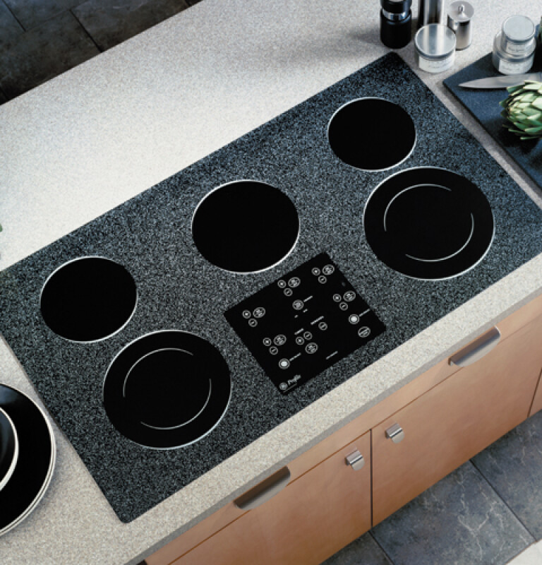 36" Built-In CleanDesign Cooktop JP969WHWW