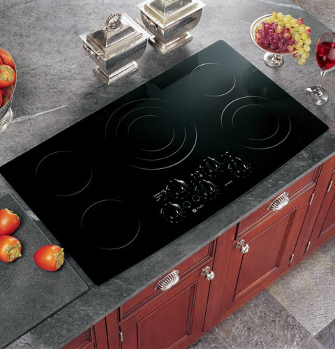 36" Built-In CleanDesign Cooktop JP970BKBB