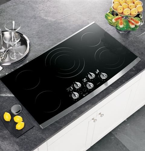 36" Built-In CleanDesign Cooktop JP970SKSS
