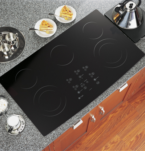 36" Built-In CleanDesign Cooktop JP980BKBB