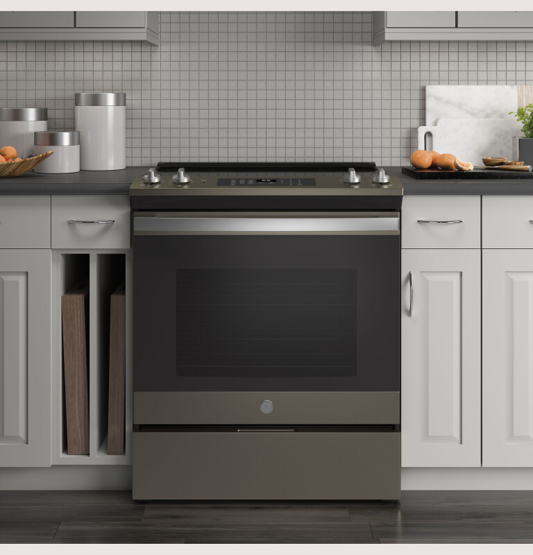 30" Slide-In Electric Range JS645ELES