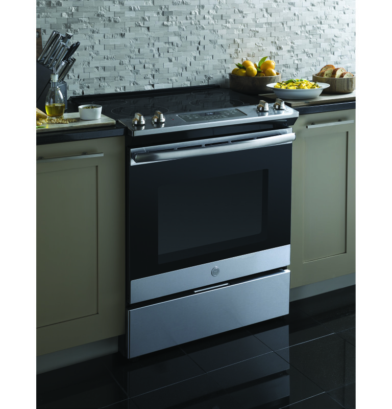 30" Slide-In Electric Range JS645SLSS