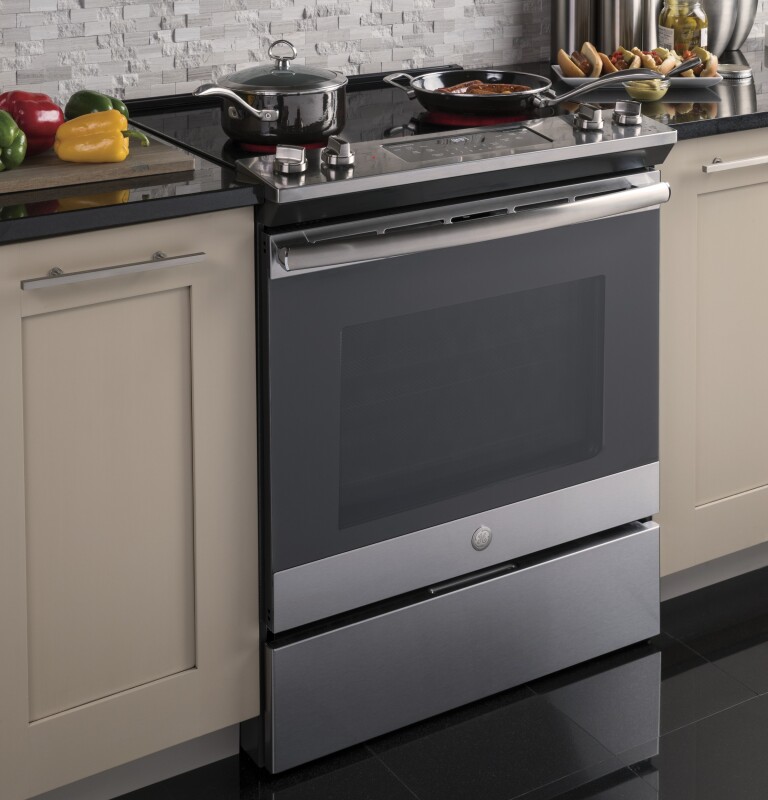 30" Slide-In Electric Range JS660SLSS