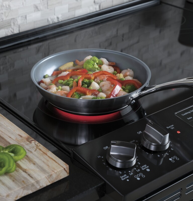 30" Slide-In Electric Convection Range JS760BLTS