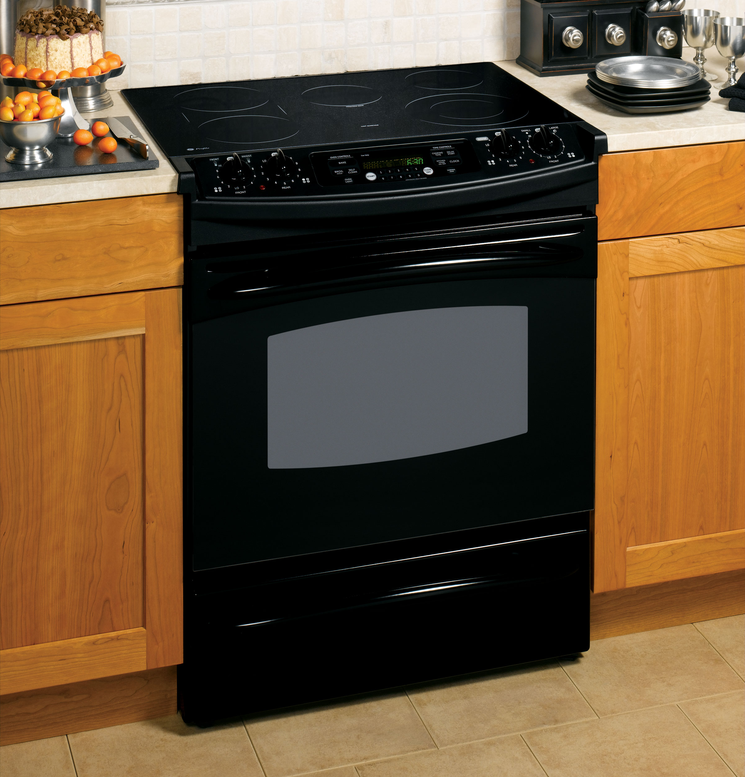 30" Slide-In Electric Range JS905BKBB