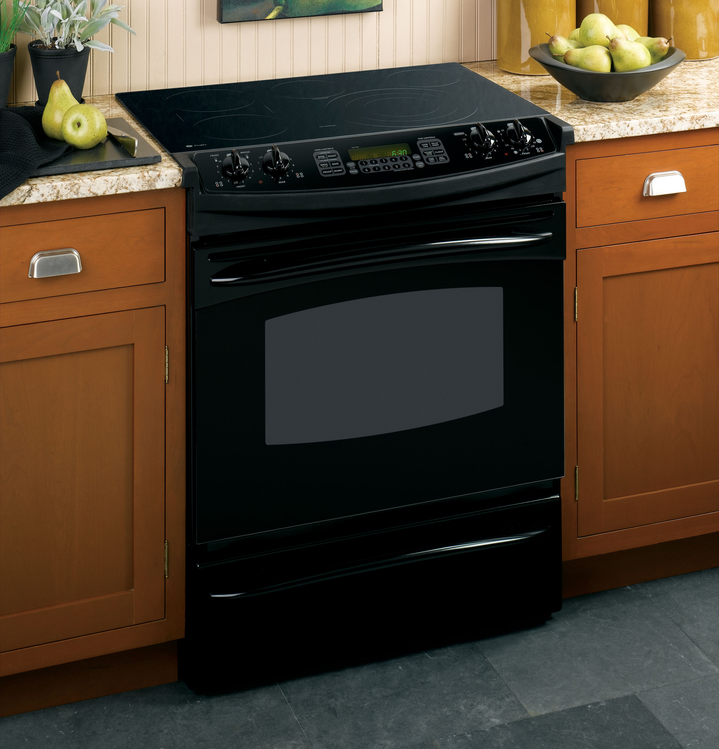 30" Slide-In Electric Range JS968BKBB