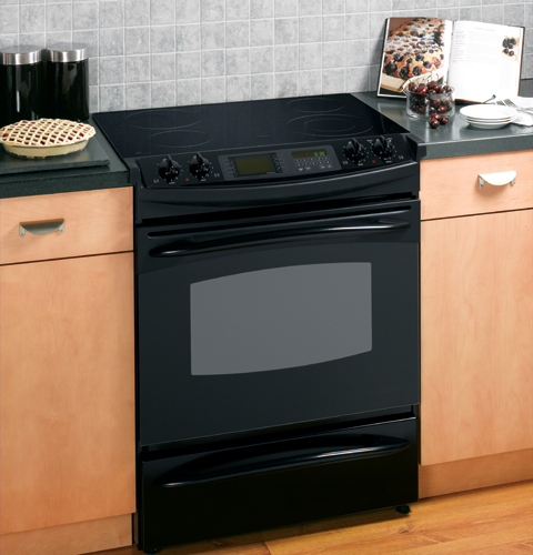 30" Slide-In Electric Range with Trivection Technology JS998BKBB
