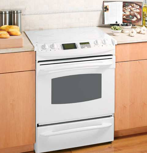 30" Slide-In Electric Range with Trivection Technology JS998TKWW