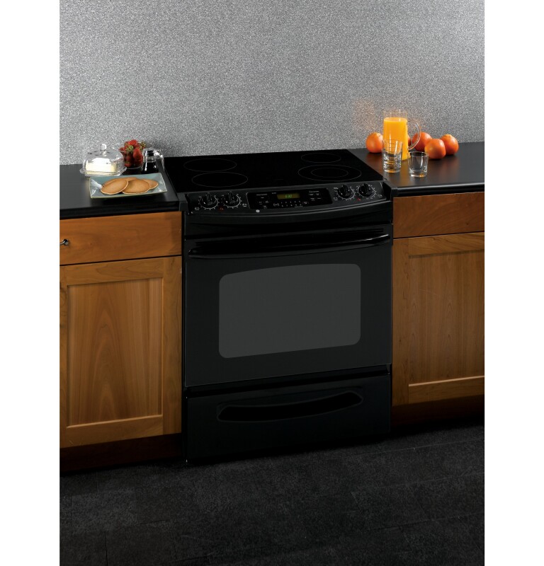 30" Slide-In Electric Range with Self-Cleaning Oven JSP42DNBB