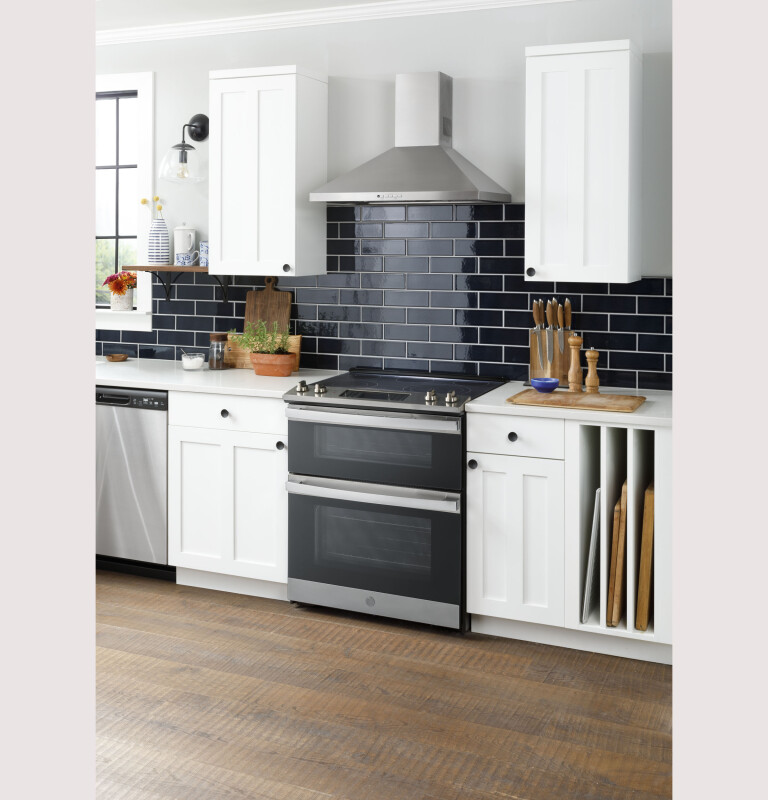 30" Slide-In Electric Convection Double Oven Range JSS86SPSS