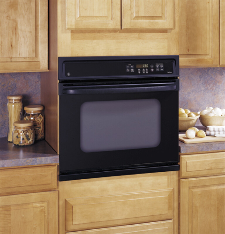 30" Built-In Single Wall Oven JTP15BDBB