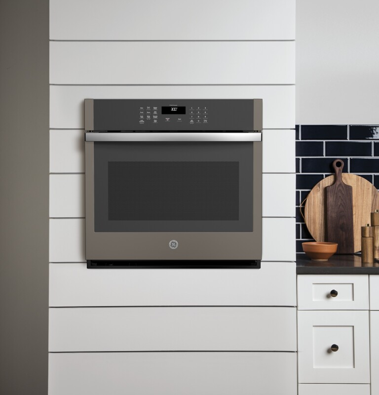 30" Smart Built-In Self-Clean Single Wall Oven with Never-Scrub Racks JTS3000ENES