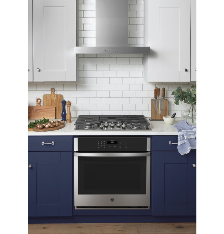 30" Smart Built-In Self-Clean Single Wall Oven JTS3000SNSS