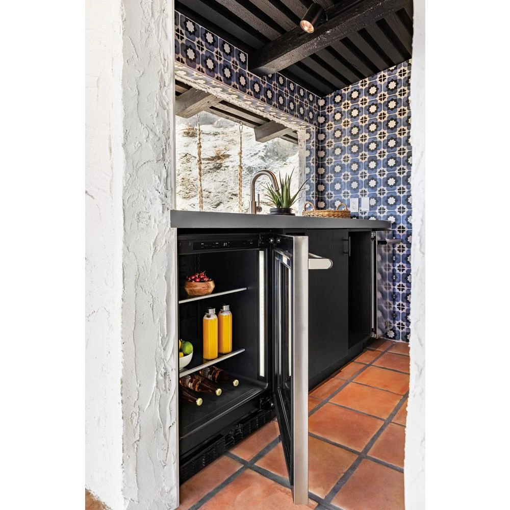 Panel-Ready 15" Undercounter Ice Machine with Articulating Hinge JUIFN15HX