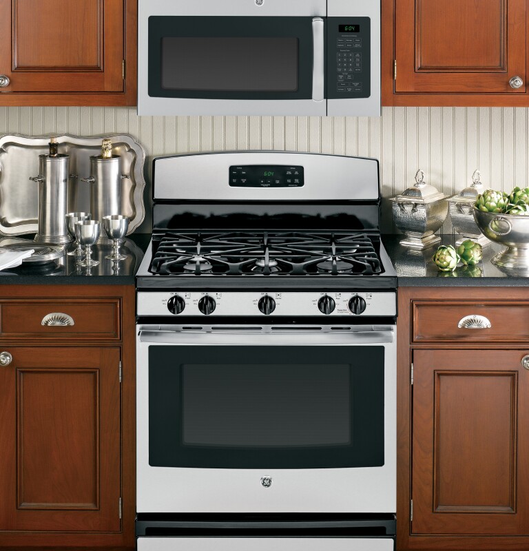 Series 1.7 Cu. Ft. Over-the-Range Microwave Oven JVM6172RFSS