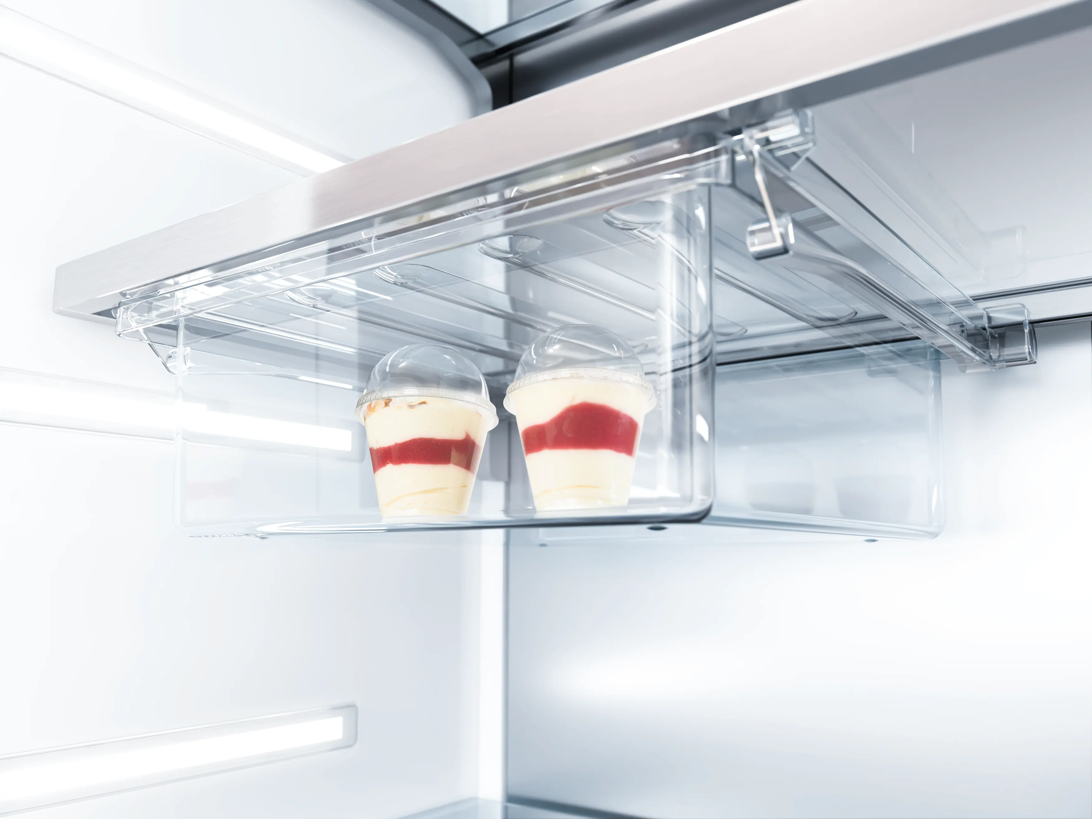 MasterCool™ refrigerator K2902VI
