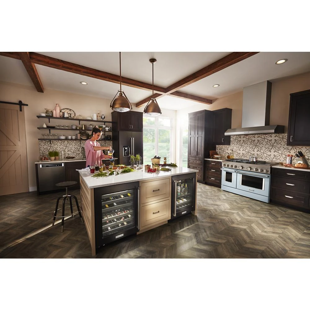 360° Max Jets™ Third Rack Dishwasher with Fan-Enabled ProDry™ System, 44 dBA KDPM604KBS