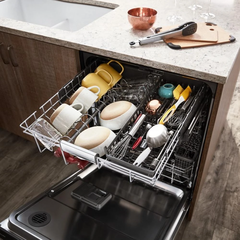 360° Max Jets™ Third Rack Dishwasher with Fan-Enabled ProDry™ System, 44 dBA KDPM604KPS