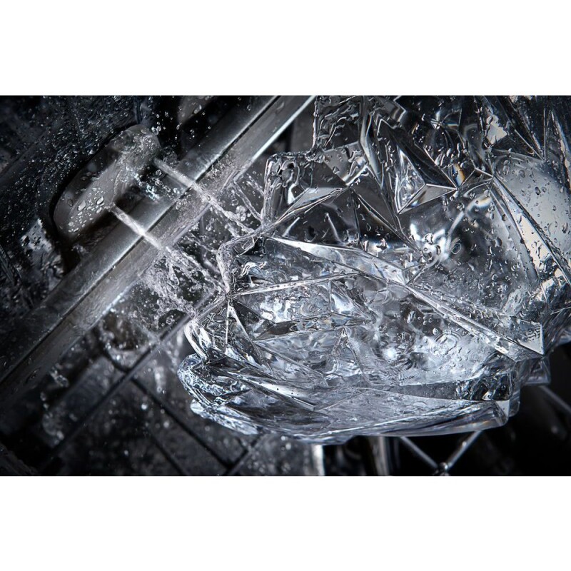 44 dBA Dishwasher with Window and Lighted Interior KDTM804ESS