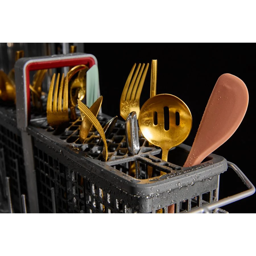 360° Max Jets™ Third Rack Dishwasher with ProDry System 44 dBA KDTS424SBE