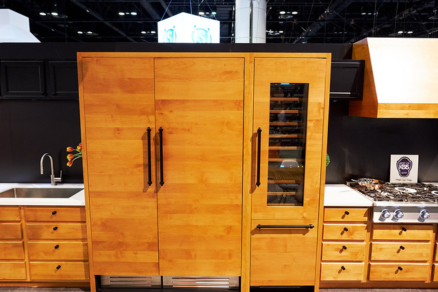 24" Column Freezer KFCR24BG