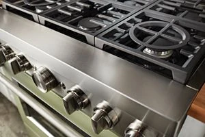 KitchenAid® 36'' Smart Commercial-Style Gas Range with 6 Burners KFGC506JAV