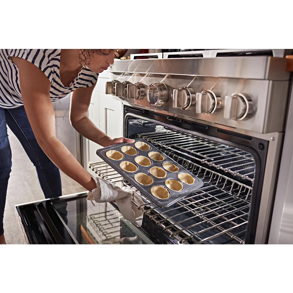 36'' Smart Commercial-Style Gas Range with 6 Burners KFGC506JSS