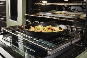 KitchenAid® 48'' Smart Commercial-Style Gas Range with Griddle KFGC558JAV