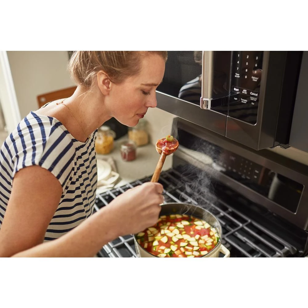 30-Inch 5-Burner Gas Convection Range KFGG500EBS