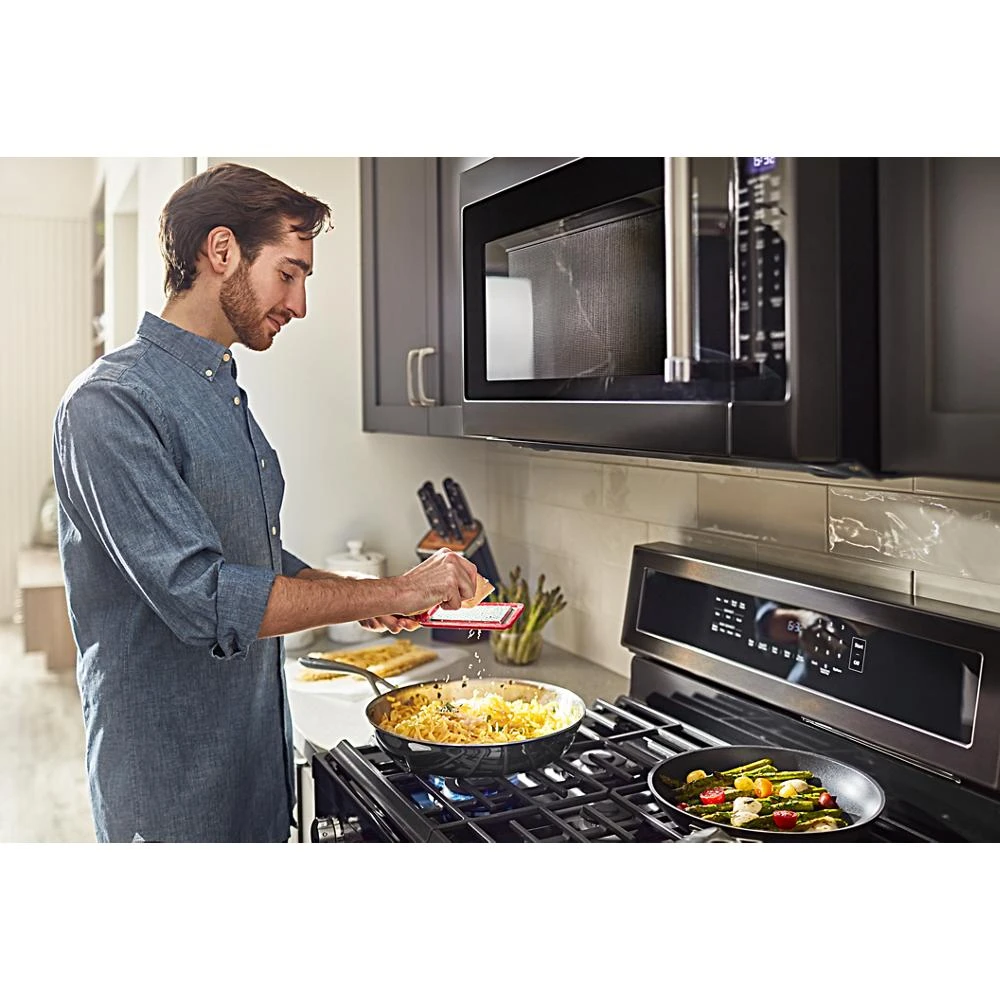 30-Inch 5-Burner Gas Convection Range KFGG500EBS