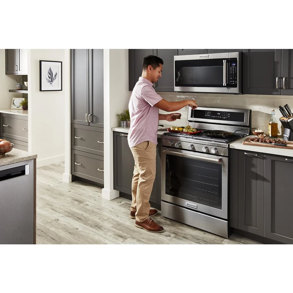 30-Inch 5-Burner Gas Convection Range KFGG500ESS