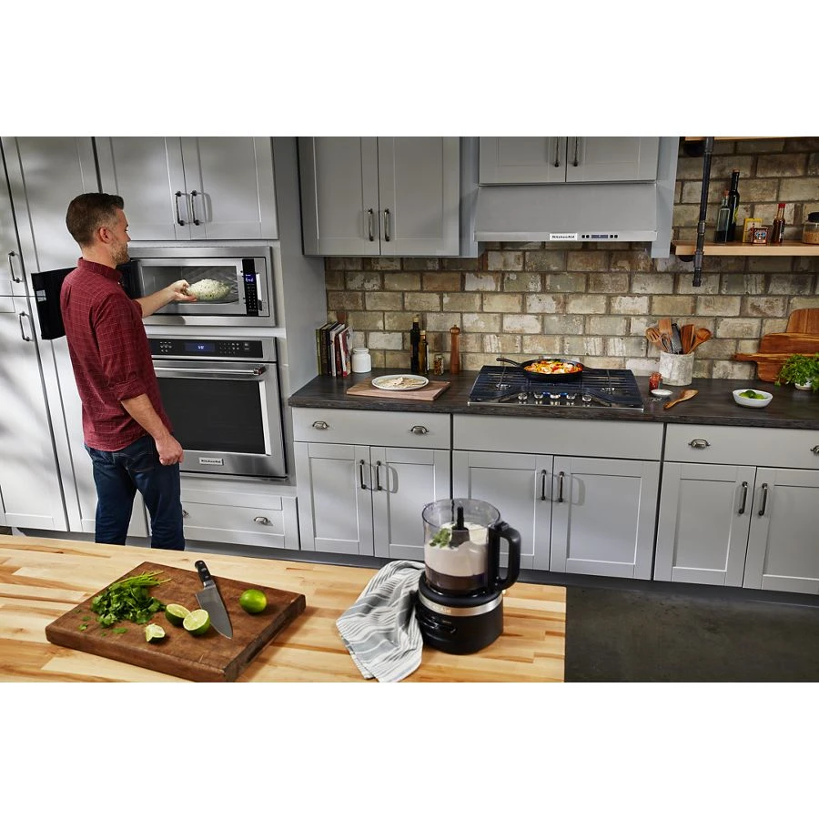 1000 Watt Built-In Low Profile Microwave with Slim Trim Kit KMBT5011KSS