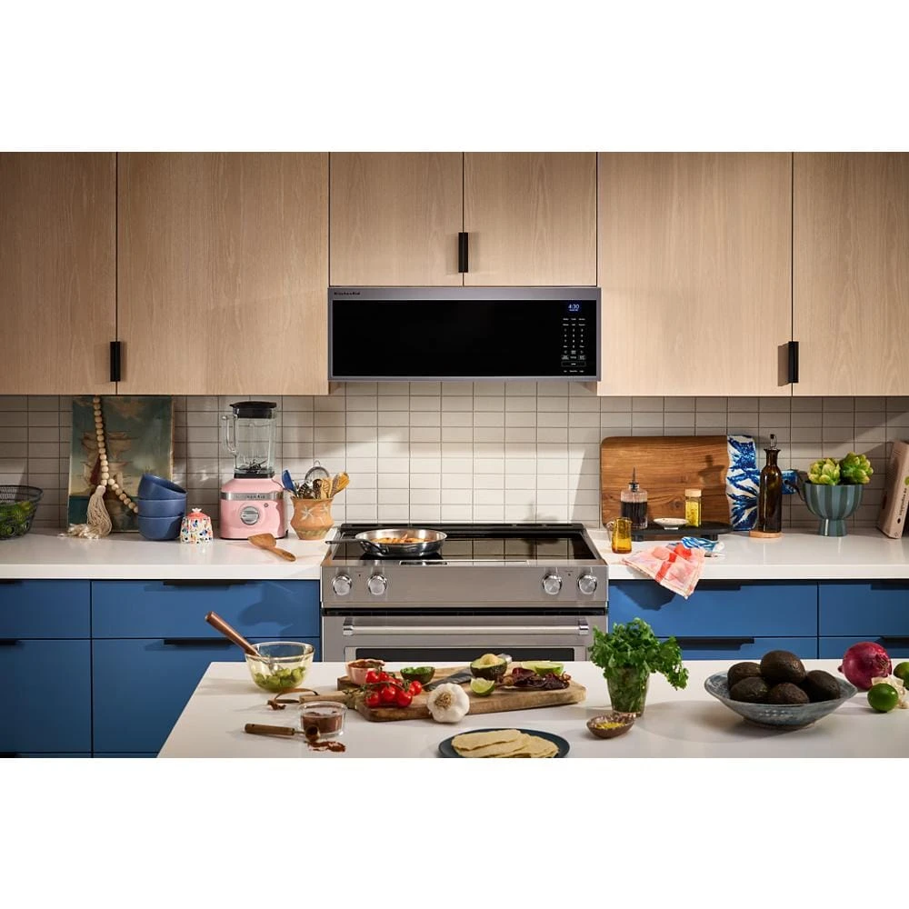 Smart Low Profile Microwave Hood Combination with Dual Fan Ventilation KMML550RPS