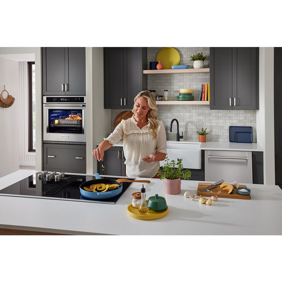 Kitchenaid® 30" Single Wall Ovens With Air Fry Mode KOES530PSS