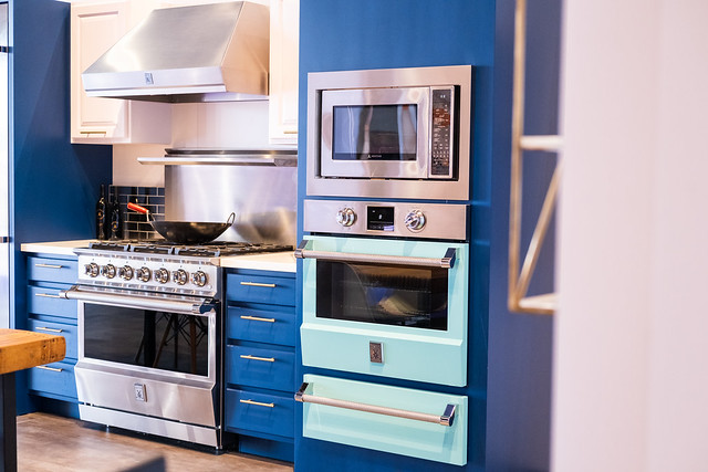 36" 4-Burner All Gas Range with 12" Griddle KRG364GDYW