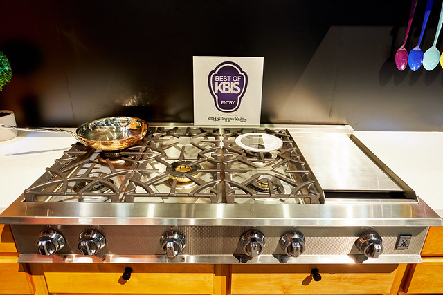 48" 5-Burner Rangetop with 12" Griddle KRT485GDWH