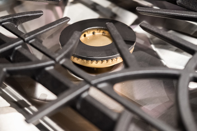 48" 5-Burner Rangetop with 12" Griddle KRT485GDYW