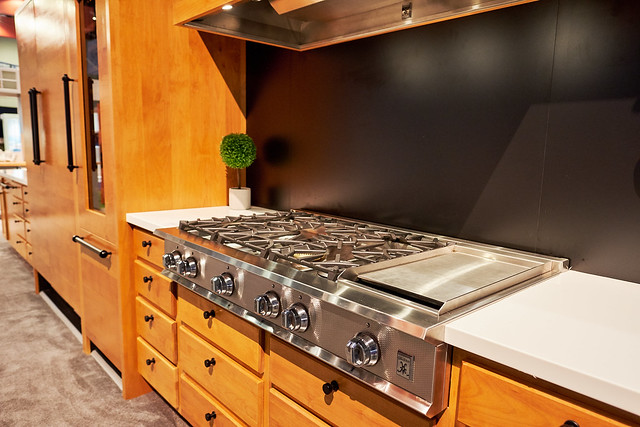 48" 5-Burner Rangetop with 12" Griddle KRT485GDYW