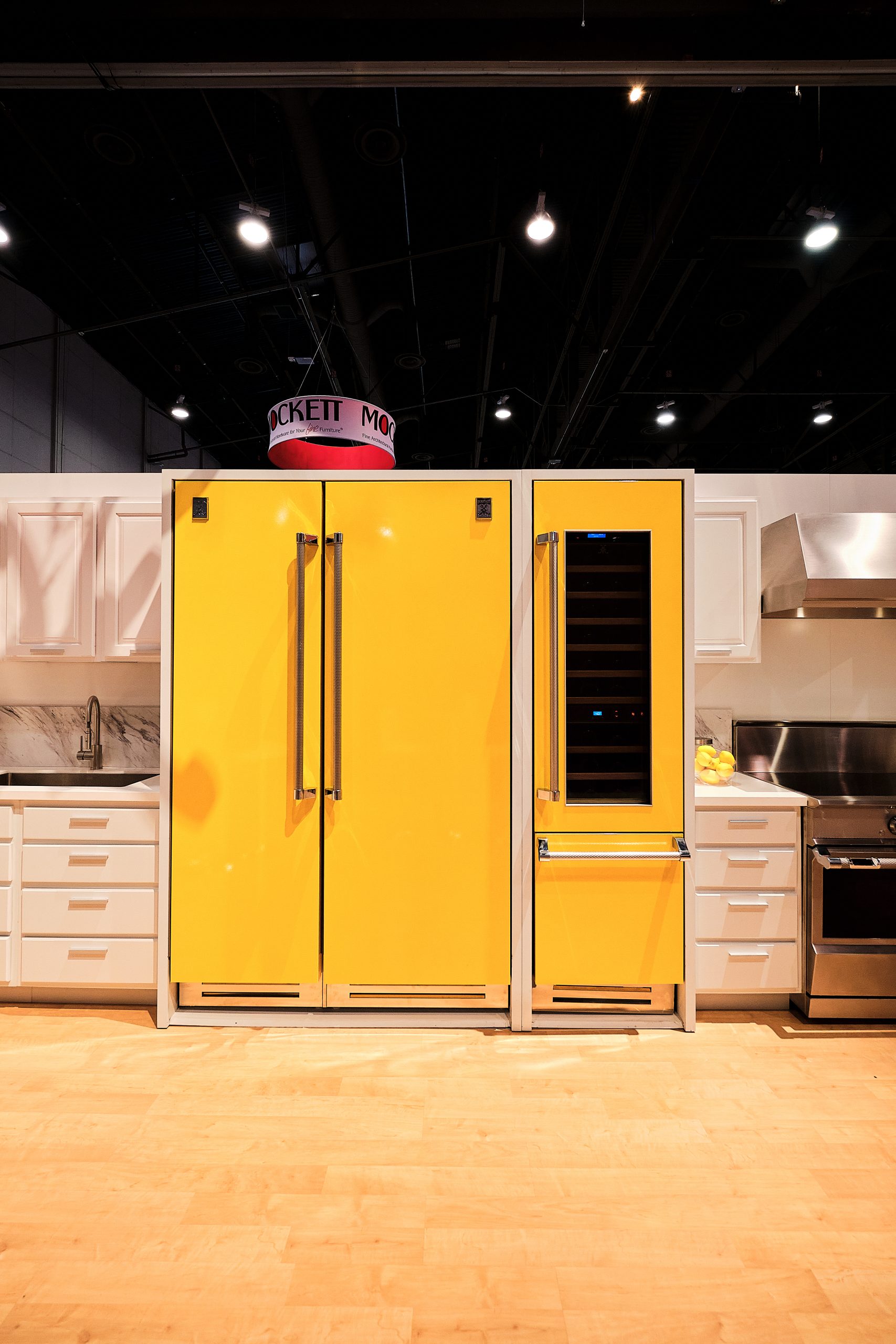 24" Wine Refrigerator KRWR24GG