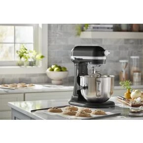 7 Quart Bowl-Lift Stand Mixer with Redesigned Premium Touchpoints KSM70SNDXBM