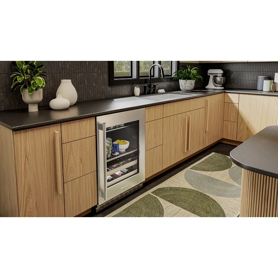 24" Beverage Center with Glass Door and Wood-Front Racks KUBR524SPS