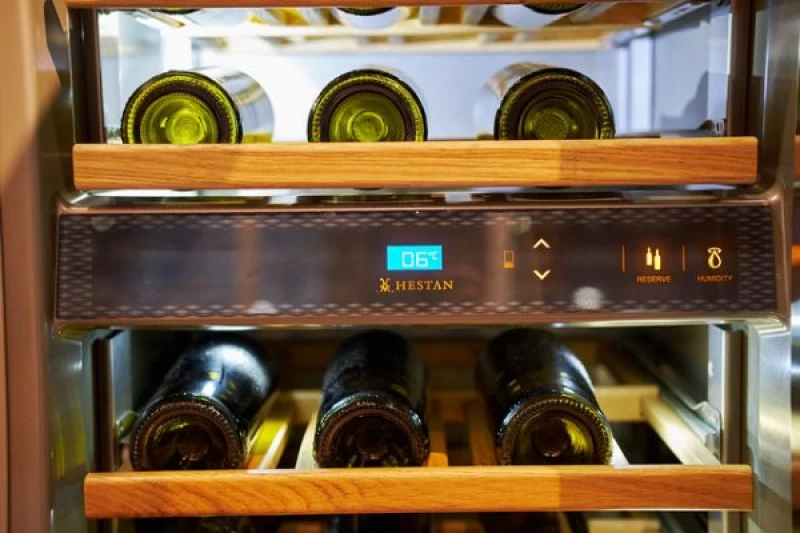 24" Wine Cellar KWCR24BK
